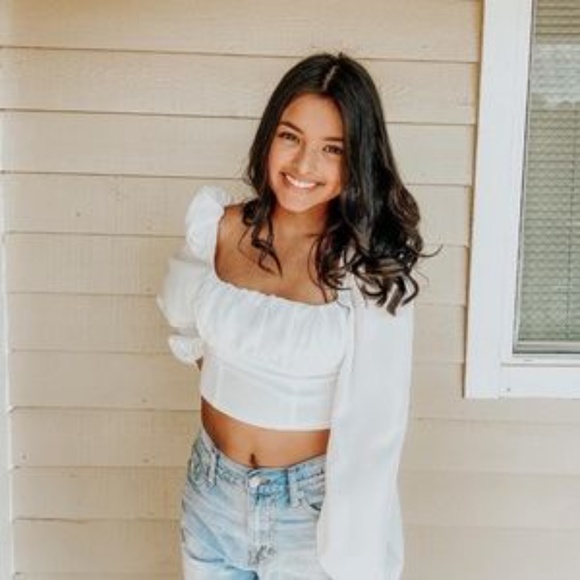 NEW*Princess Poly Ariah Long Sleeve CropTop - Picture 2 of 7